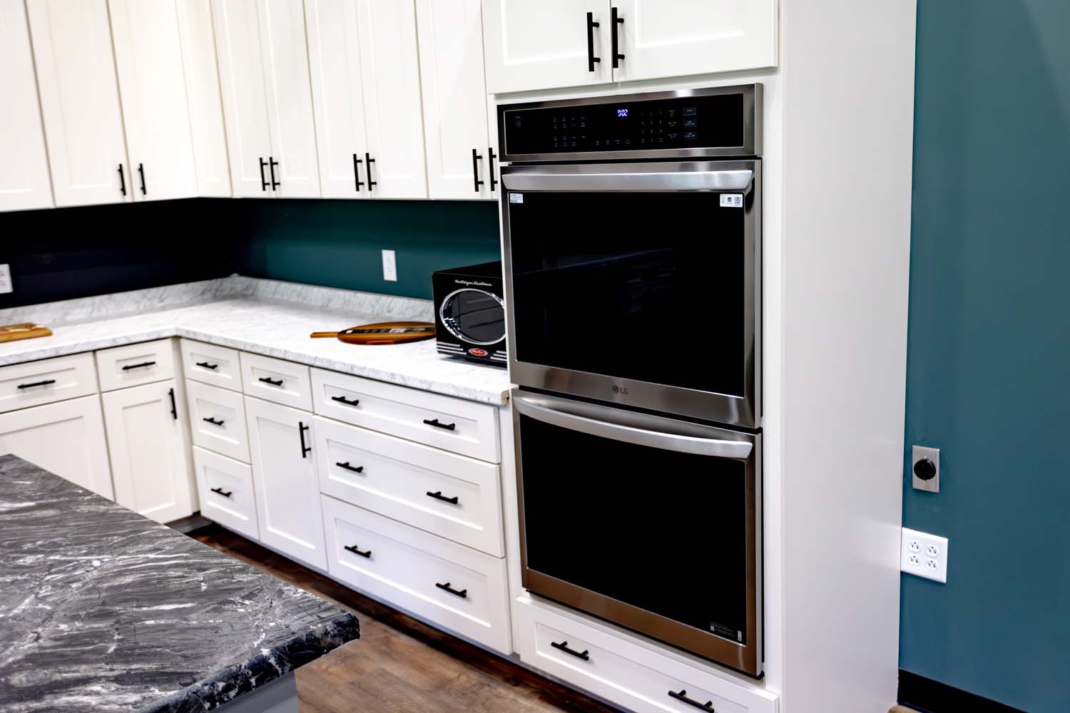 Studio D Kitchen Ovens
