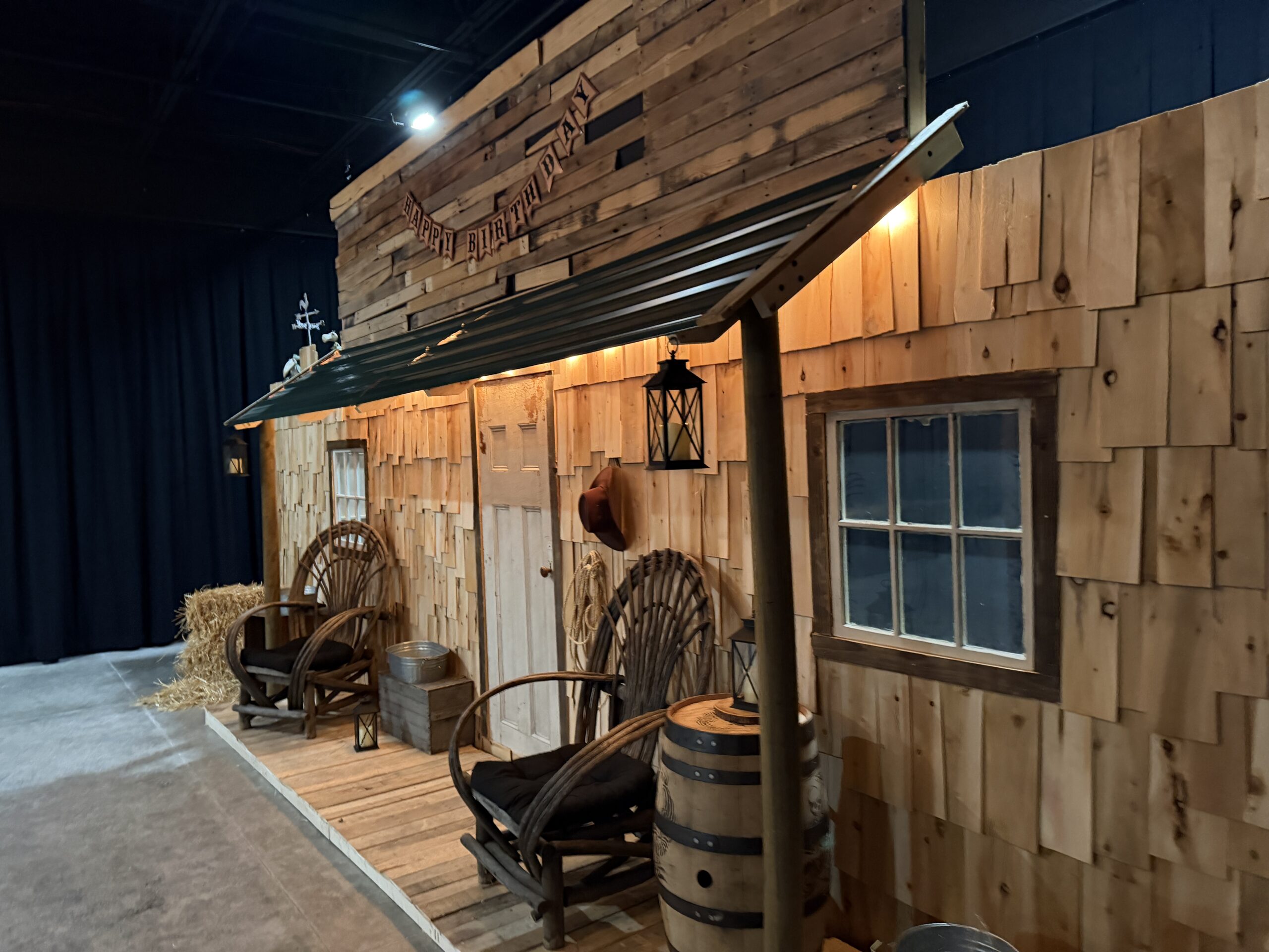 Set Design by FLX Studios