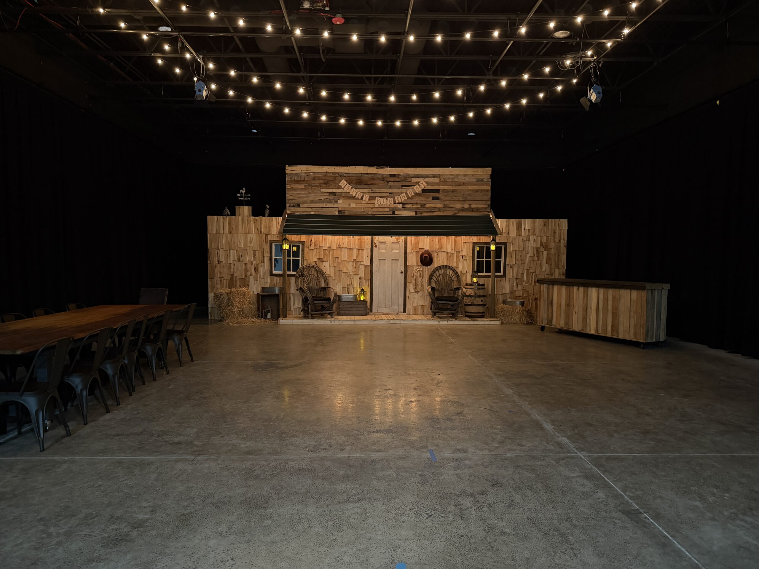 Western Set Build FLX