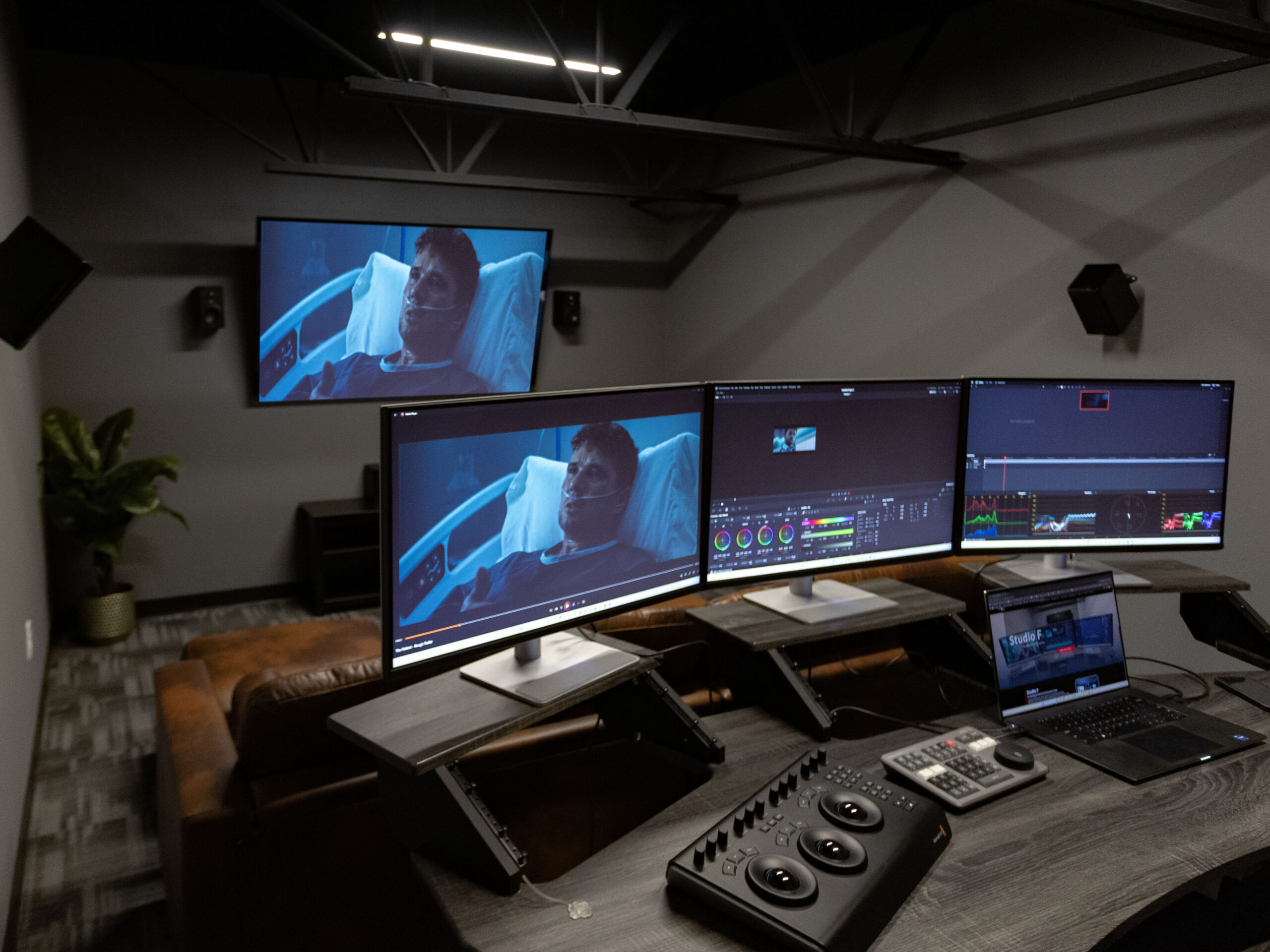 Studio F Editing Station